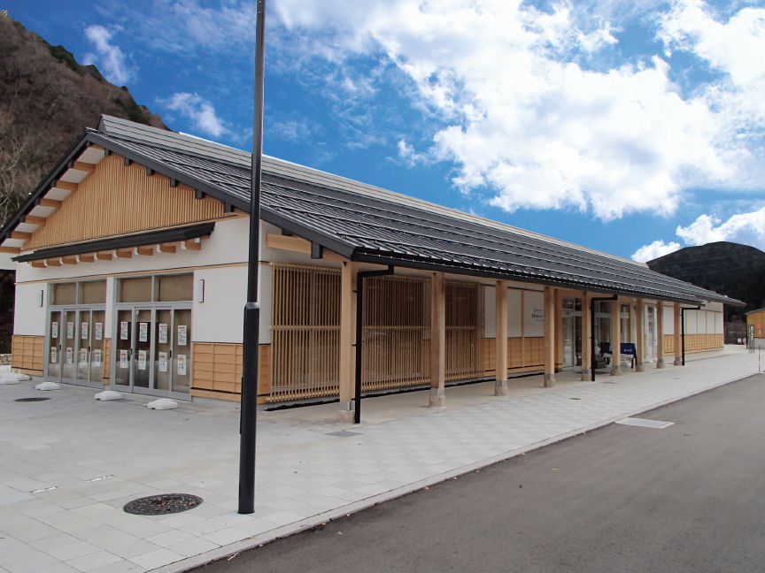 サンテック株式会社　長良川あゆパーク